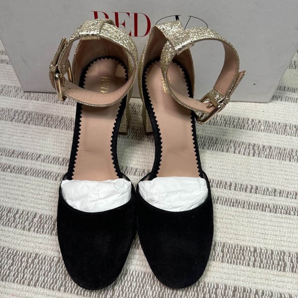 RED Valentino- Suede D'Orsay Pumps- Black/Gold-Women’s Size 36 - Picture 3 of 12